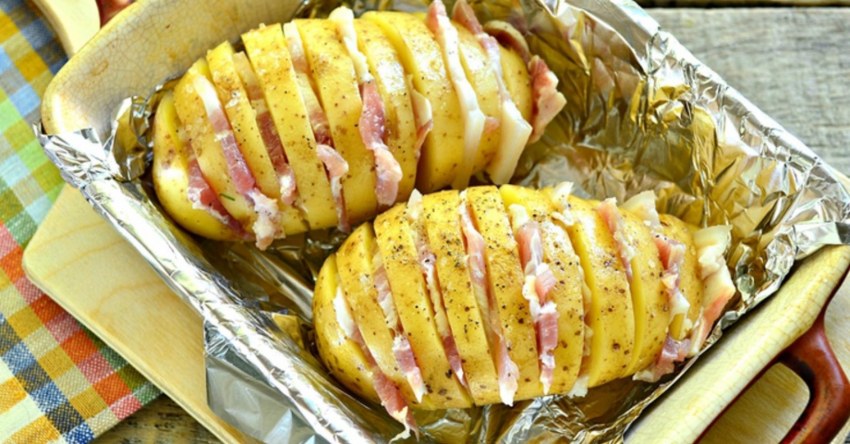 Картофель гармошка с беконом