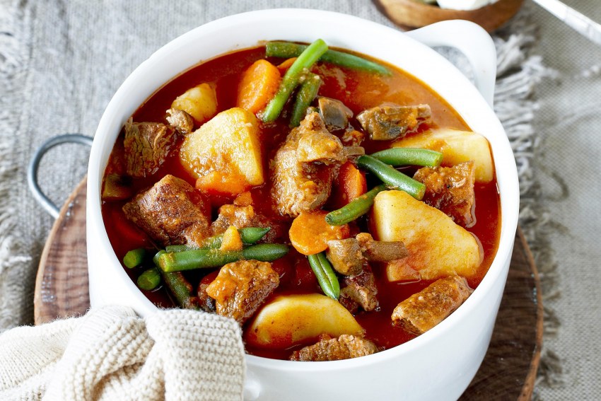Говядина с картофелем и овощами