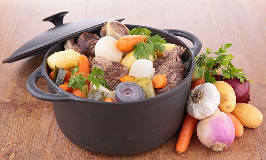 Мясо тушеное с овощами