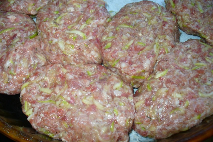 Котлеты из фарша говядины
