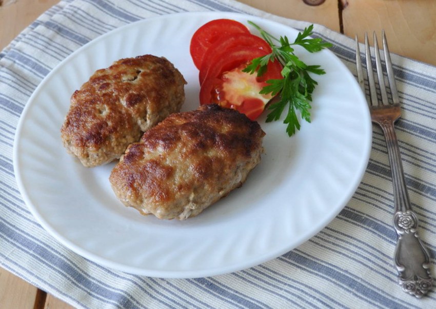 Овощно куриные котлеты