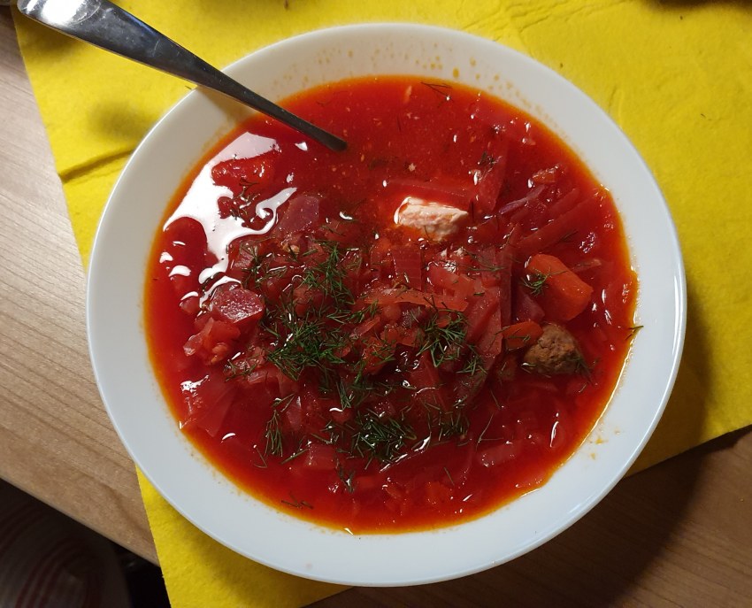 Борщ с белыми грибами