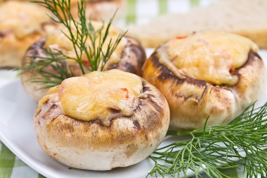 Фаршированные грибочки шампиньоны