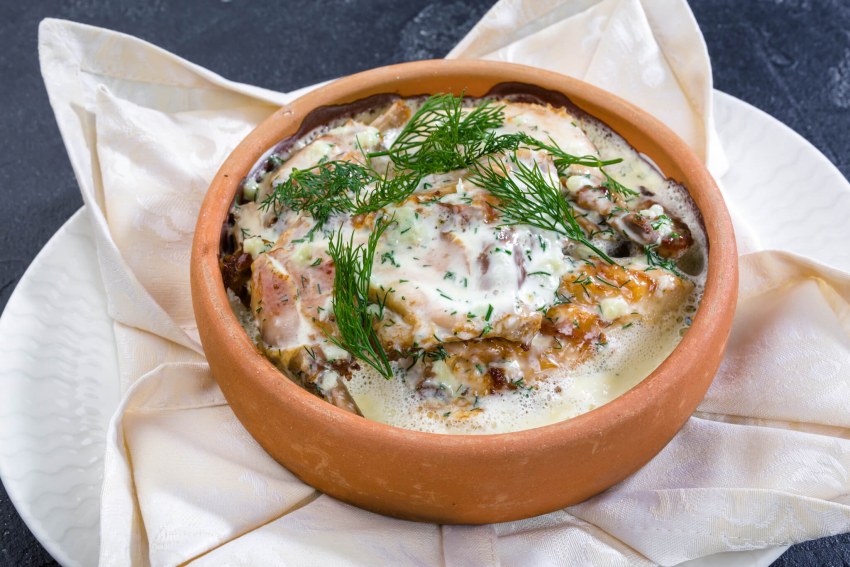Грузинская курица Чкмерули