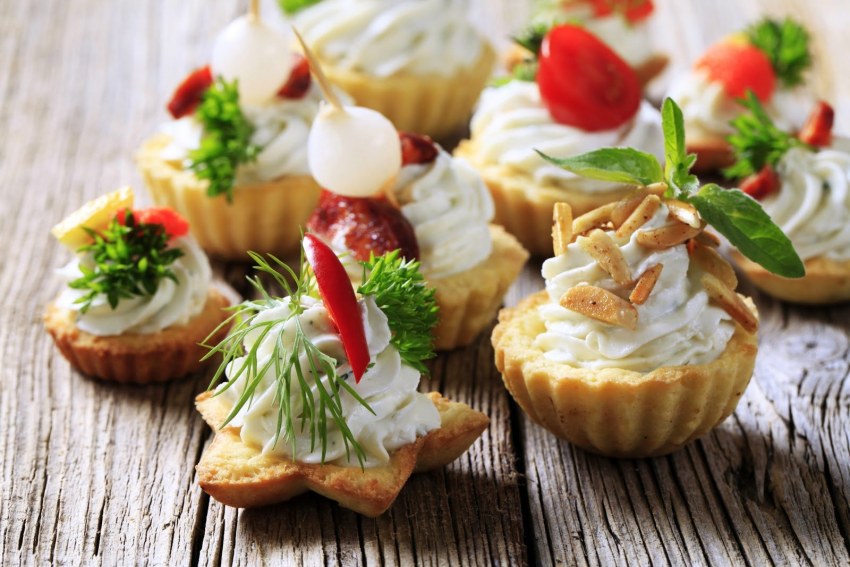 Блюдо волованы с курицей