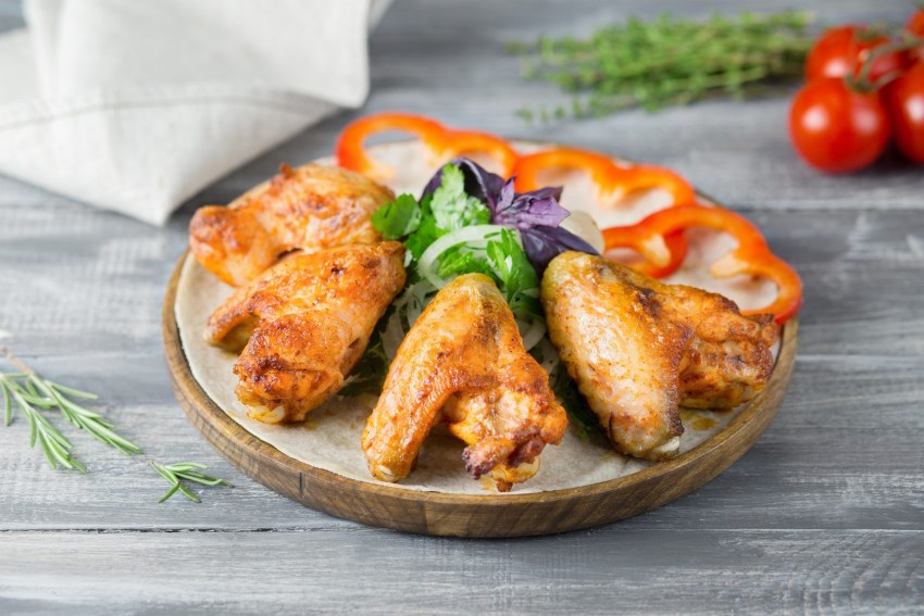 Шампиньоны и крылышки