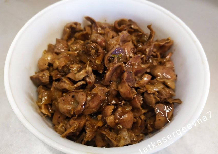 Куриные желудки в духовке