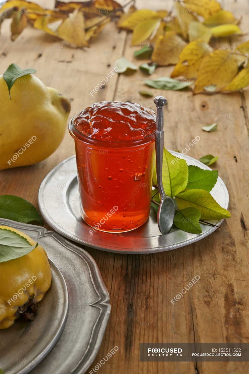 Желе из айвы японской