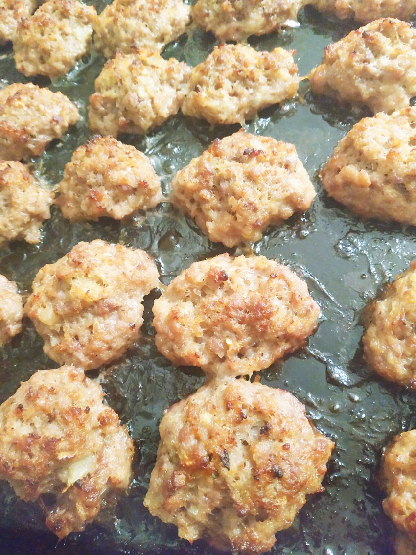 Куриные котлеты в панировке