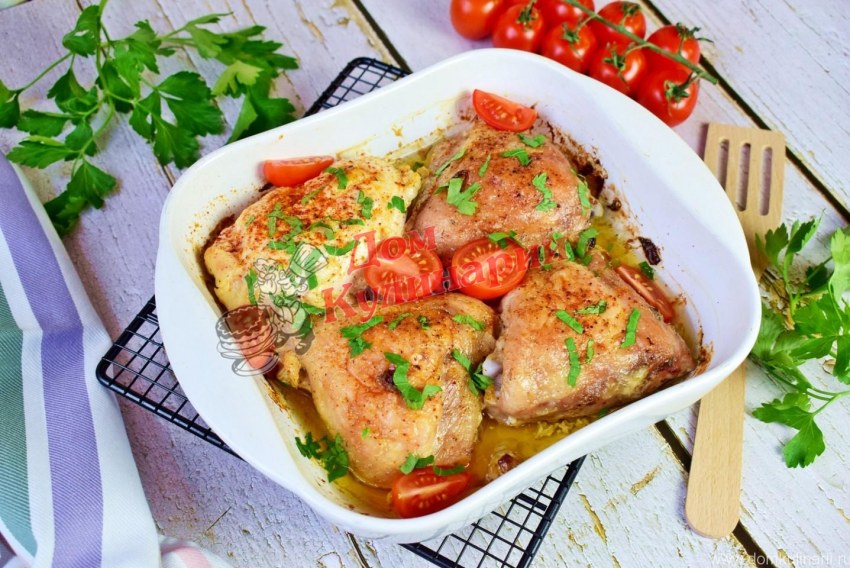 Куриные бедрышки с рисом, в духовке