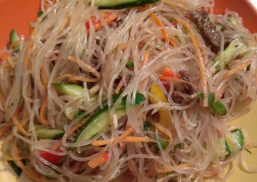 Фунчеза с овощами по корейски