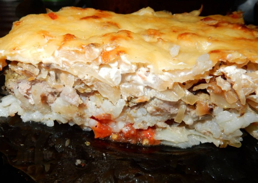 Рисовая запеканка с кабачком и сыром в духовке