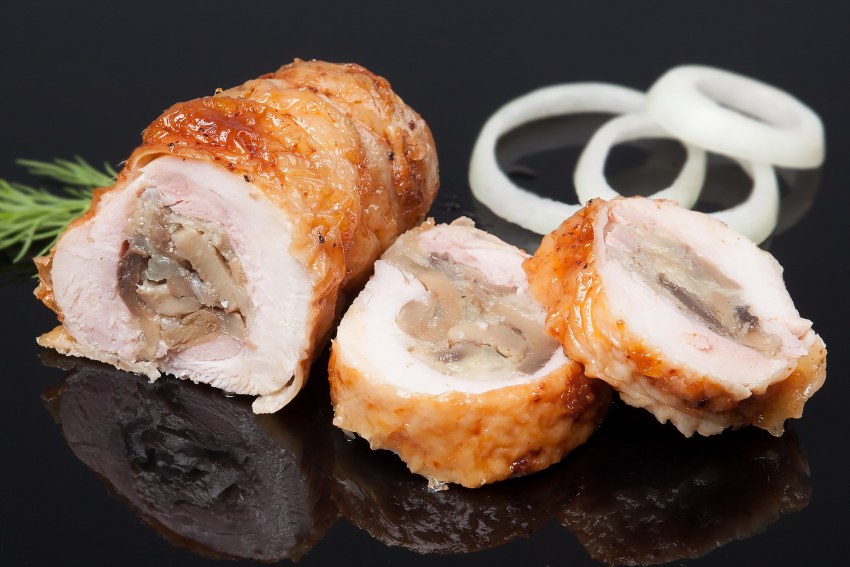 Куриные рулетики с грибами