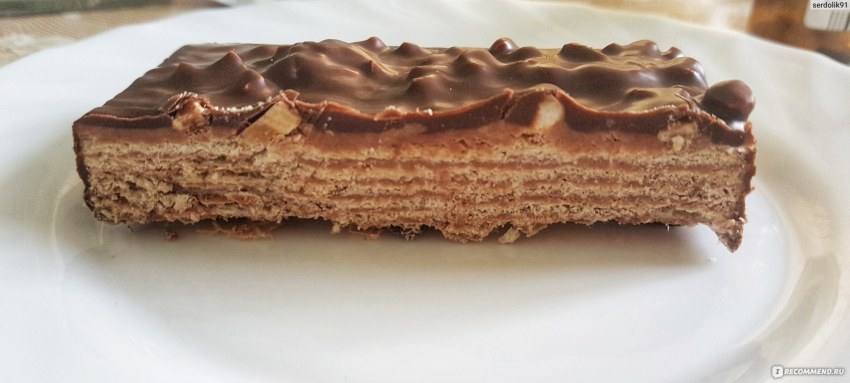 Вафли с карамелью в шоколаде
