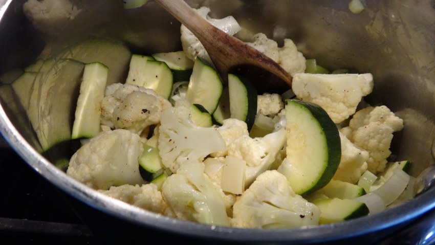 Запеченные брокколи и цветная капуста