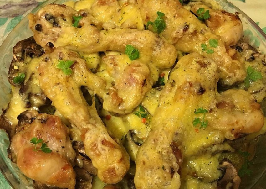 Курица с чесноком в духовке