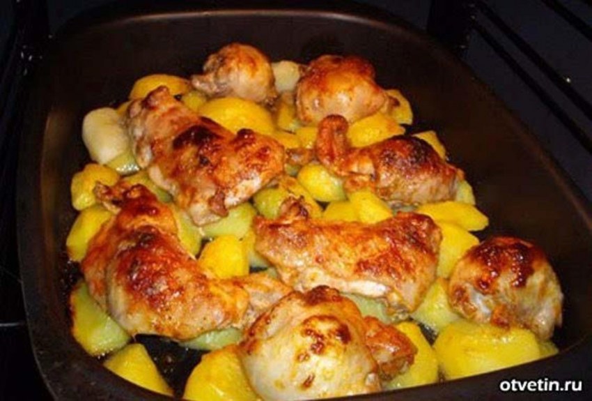 Куриные голени с картошкой