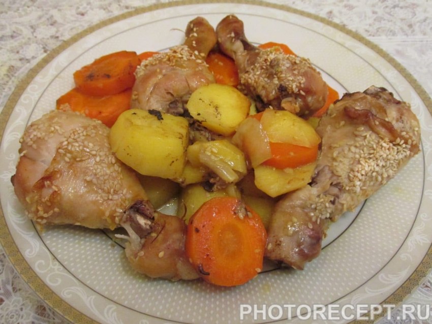 Куриные ножки в духовке с хрустящей корочкой с картошкой