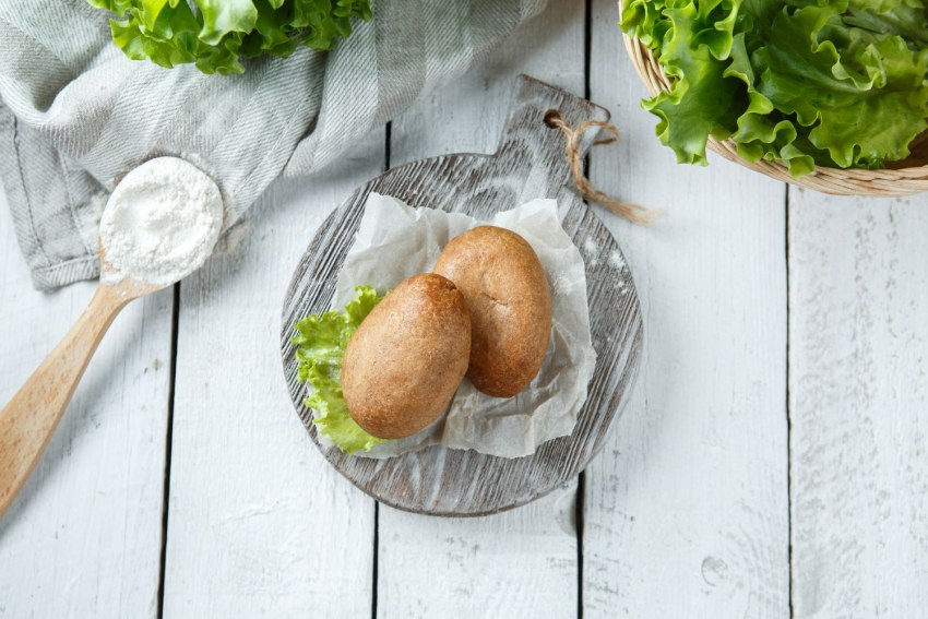Ржаные пирожки с капустой