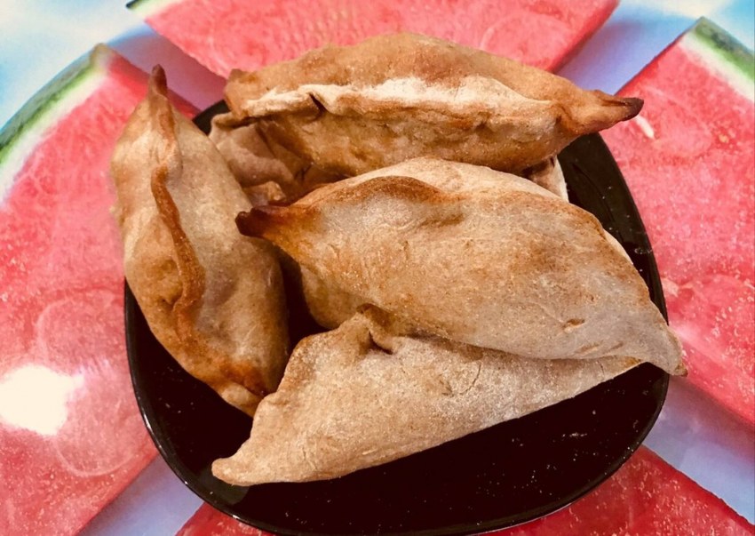 Ржаные пирожки с капустой