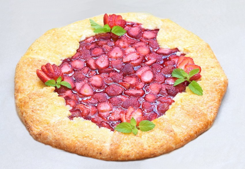 Галета мясная на творожном тесте