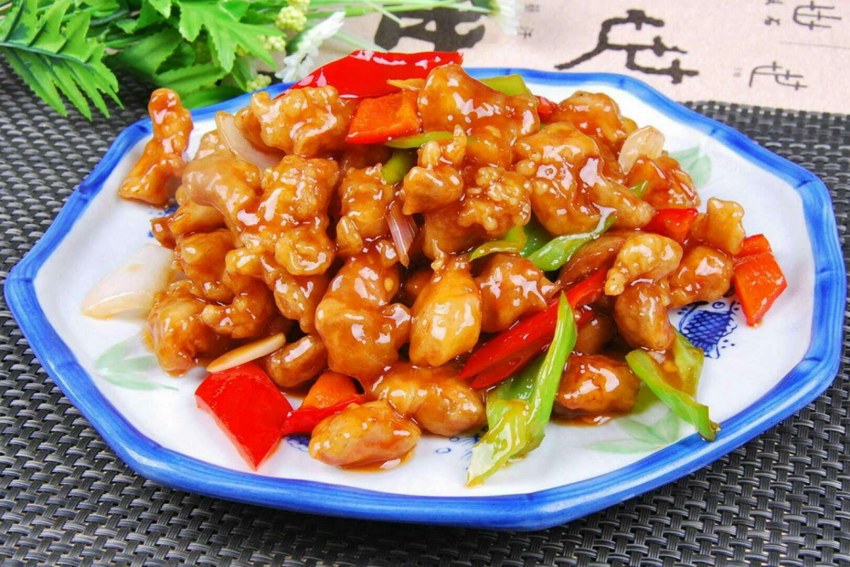 Китайская кухня свинина в кисло-сладком соусе