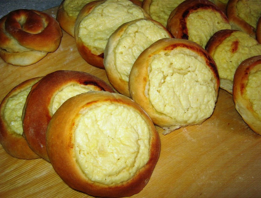 Слойка с творогом