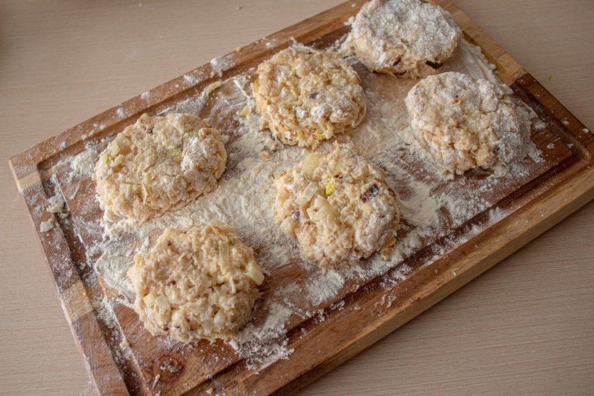 Куриные котлеты с овсяными хлопьями