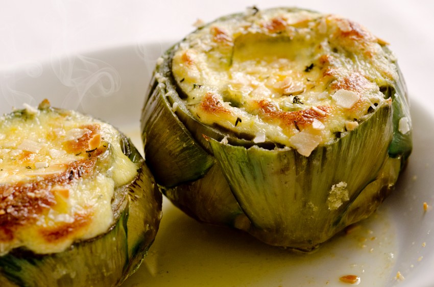 Артишоки, фаршированные кускусом