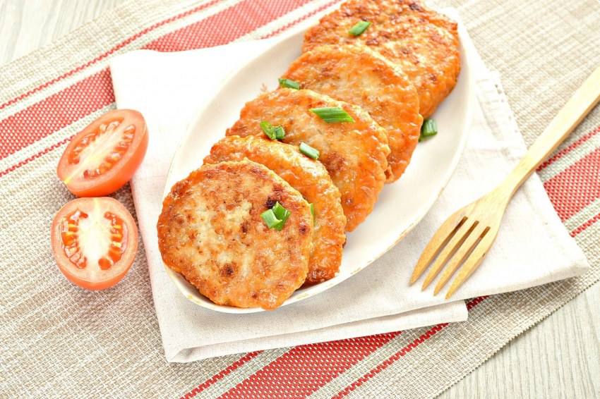 Рубленые куриные котлетки из филе