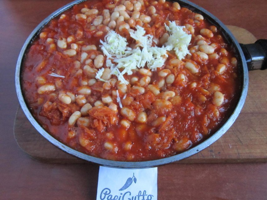 Red Beans in Tomato Sauce