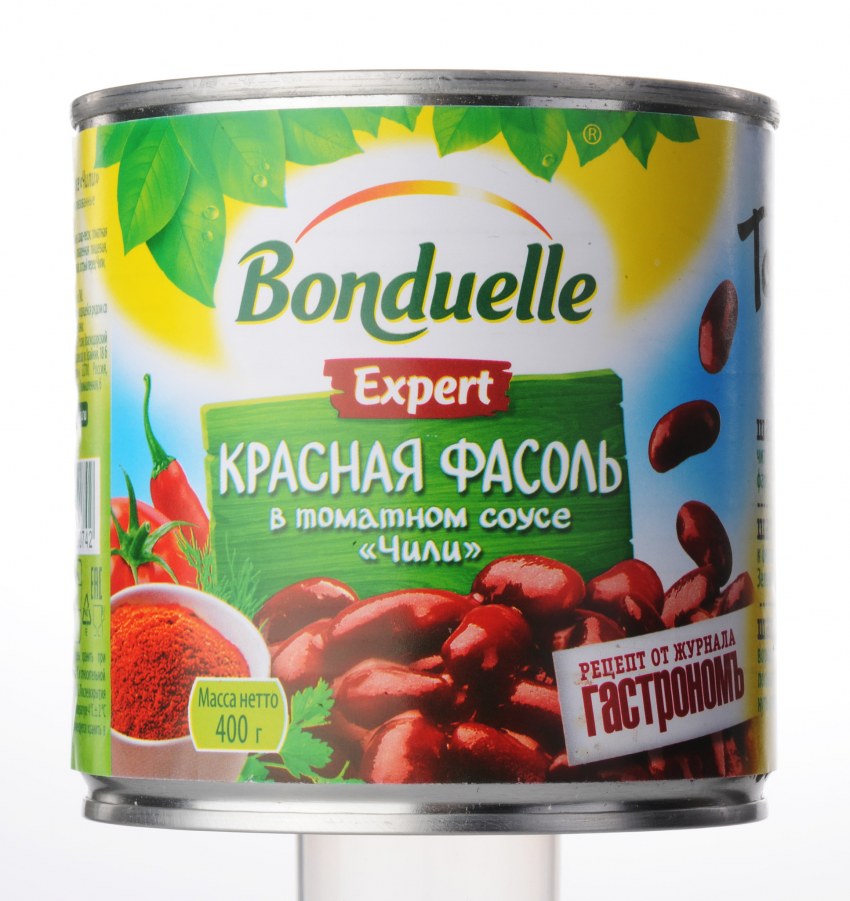 Тушеная фасоль с томатом и морковью