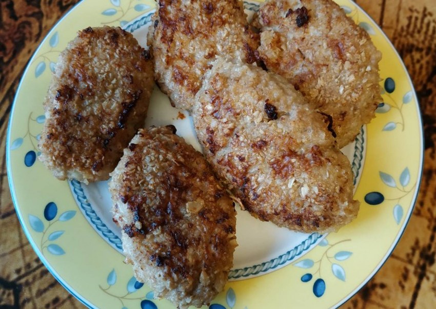 Котлеты в геркулесовой панировке
