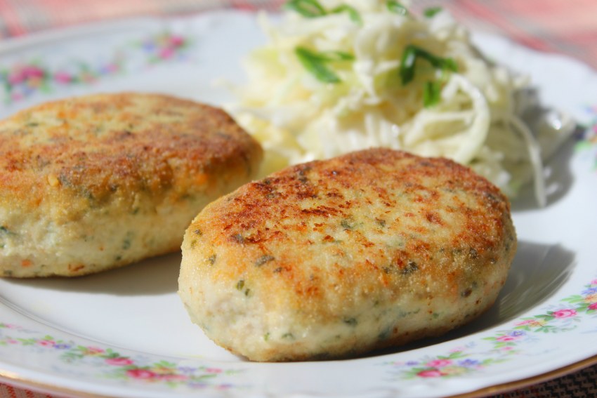 Рубленые куриные котлетки