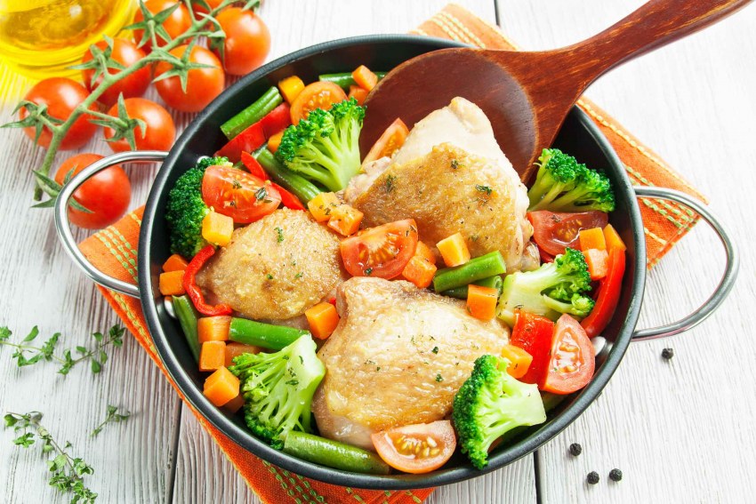 Мясные блюда с овощами