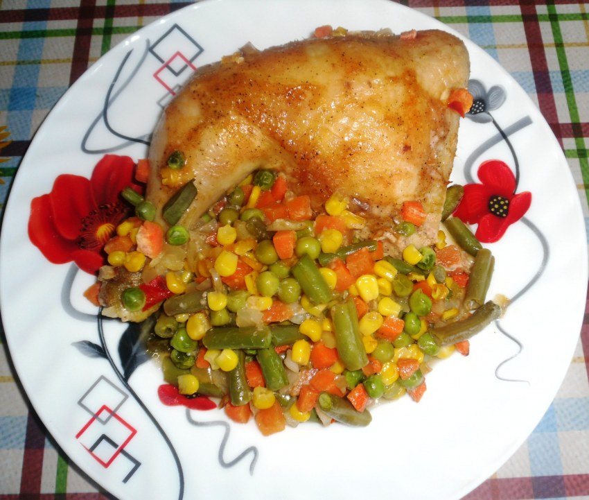 Мексиканская смесь с курицей