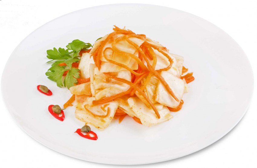 Капуста с морковью по-корейски