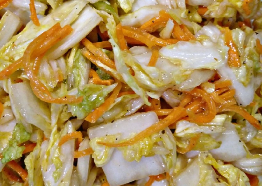 Салат с корейской капустой