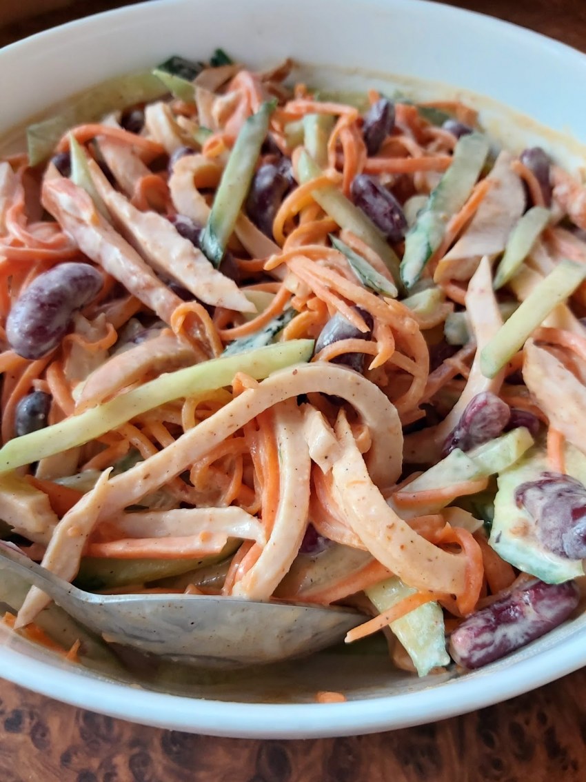 Салат из копчёной курицы с корейской морковкой