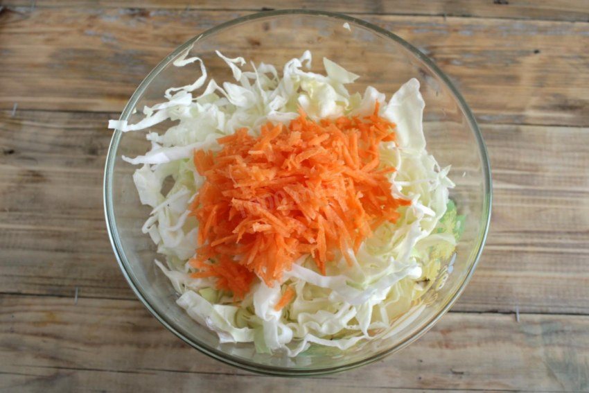 Быстрая квашеная капуста