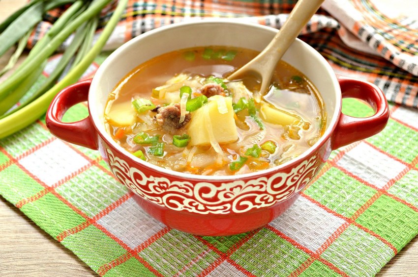 Щи из квашеной капусты с пшеном