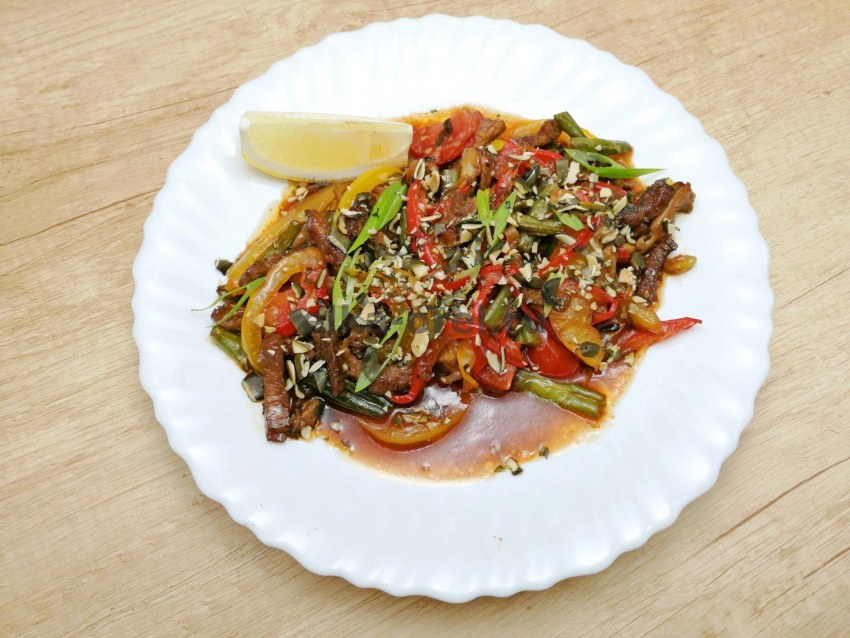 Теплый салат с картофелем