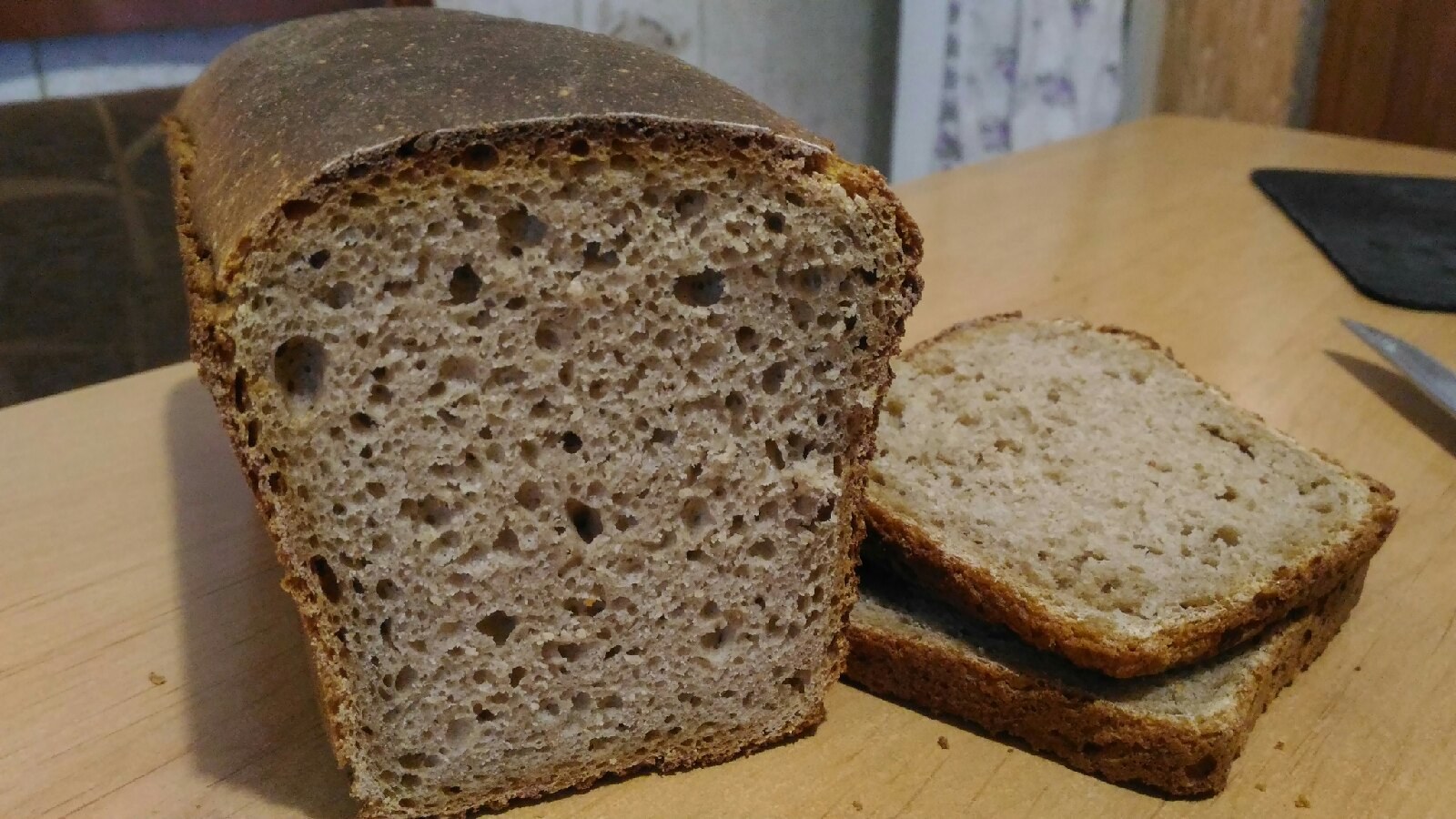 Ржано-пшеничный цельнозерновой хлеб