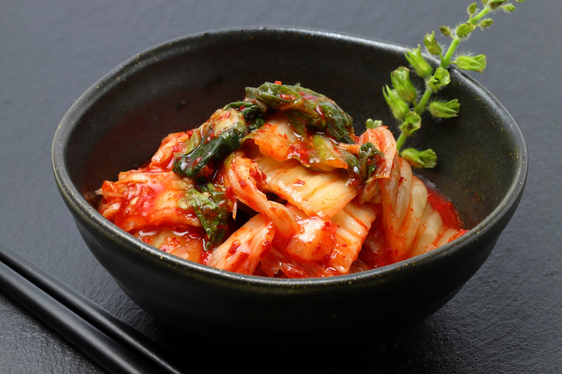 Капуста по корейски с мясом рецепт. Национальное блюдо Южной Кореи кимчи. Национальные блюда Кореи с кимчи. Кимчи (острая корейская капуста). Сакана кимчи.