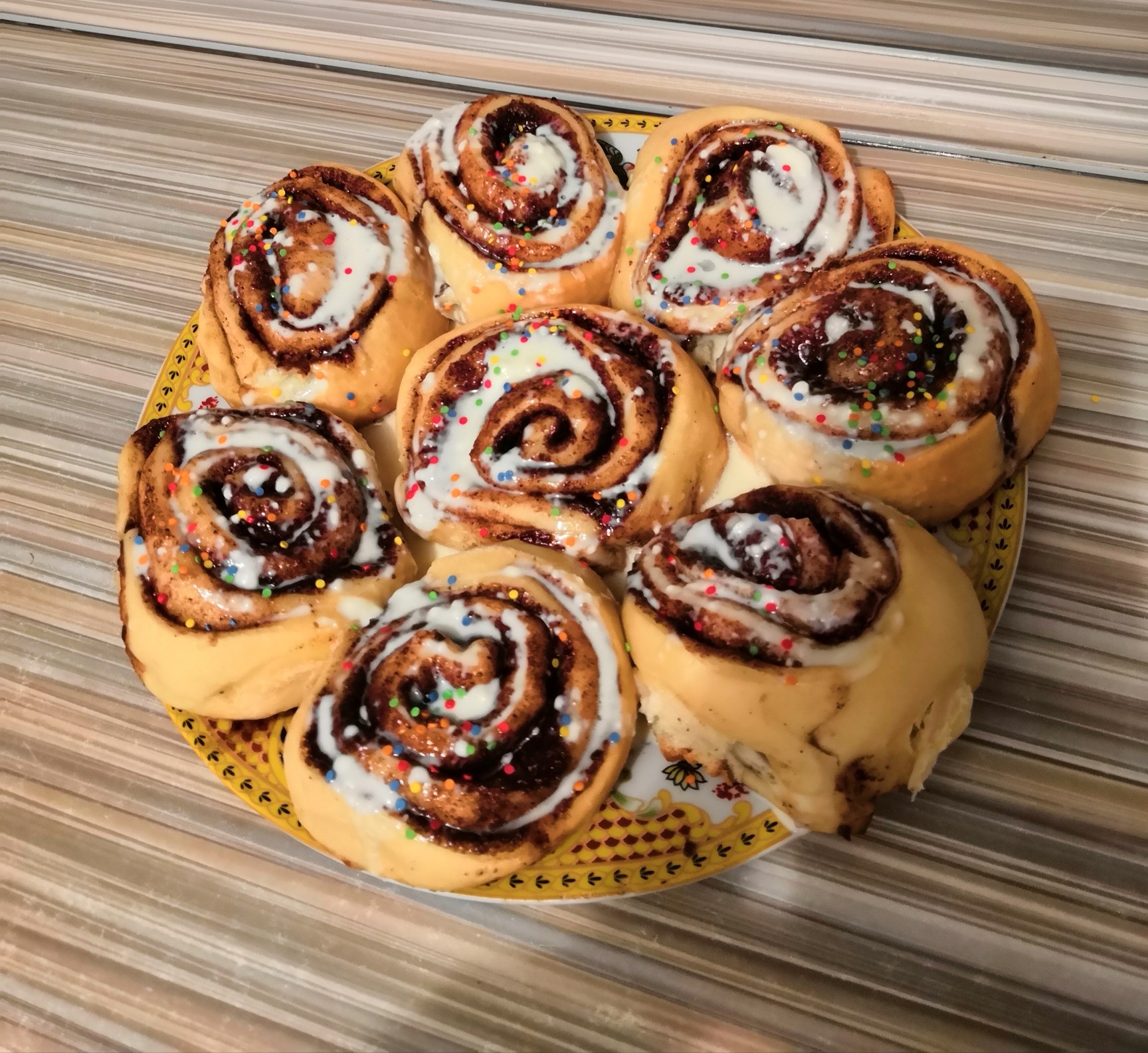 Cinnabon выпечка