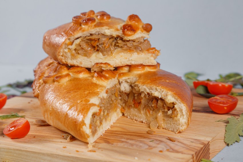 Кулебяка с капустой