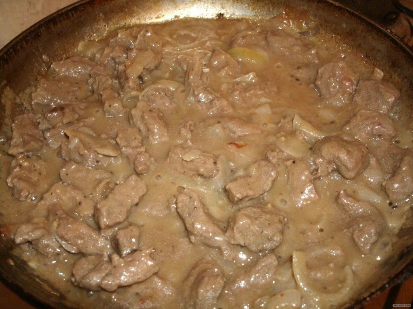 Бефстроганов из отварного мяса