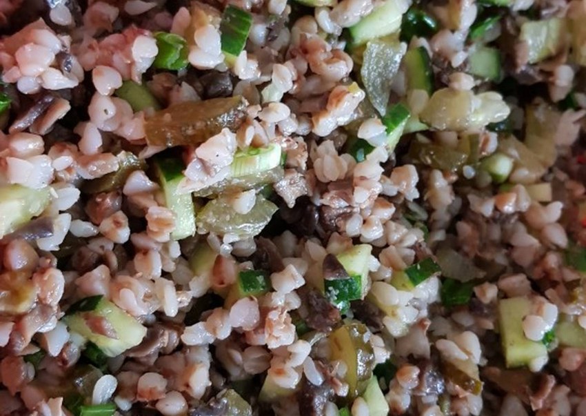 Салат из гречки