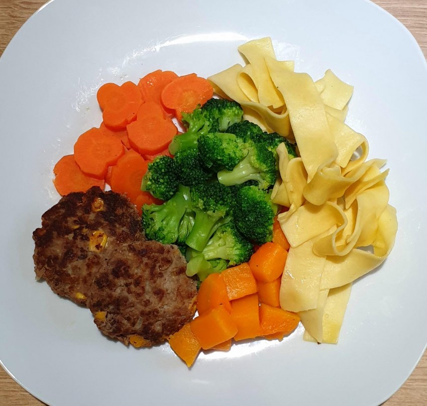 Вкусный ужин для детей