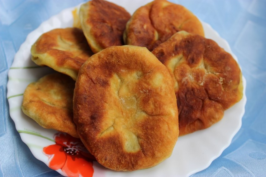 Пирожки с капустой жареные на сковороде